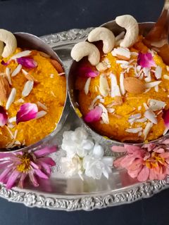 મેંગો કલાકંદ (mango kalakand recipe in gunrati) રેસીપી મુખ્ય ફોટો