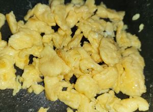 Una foto de Huevitos de Codorniz revueltos