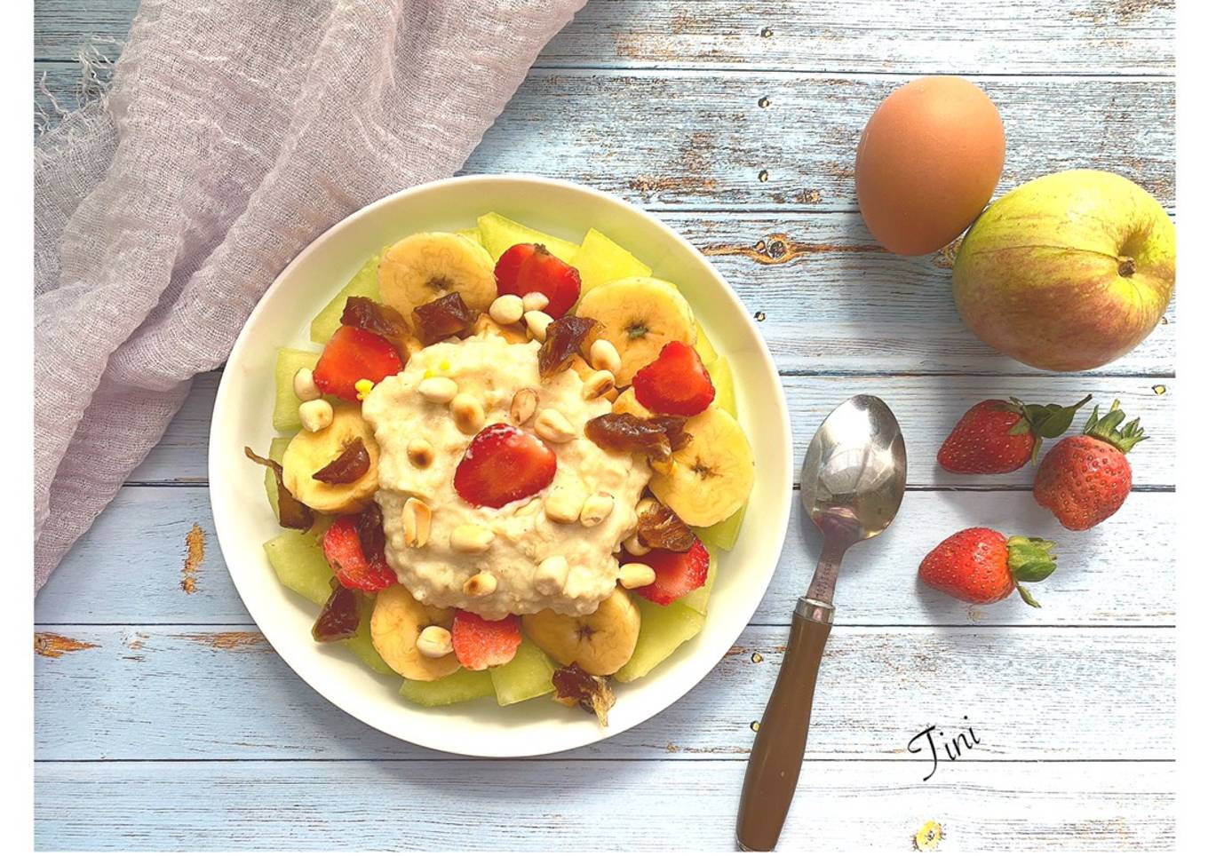 Oatmel susu keju & buah segar (sarapan sehat)