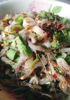 รูปของ ก้อยกุ้งโคโยตี้