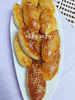 صورة لوصفة فطاير قطنية(بالجبنة والزيتون)