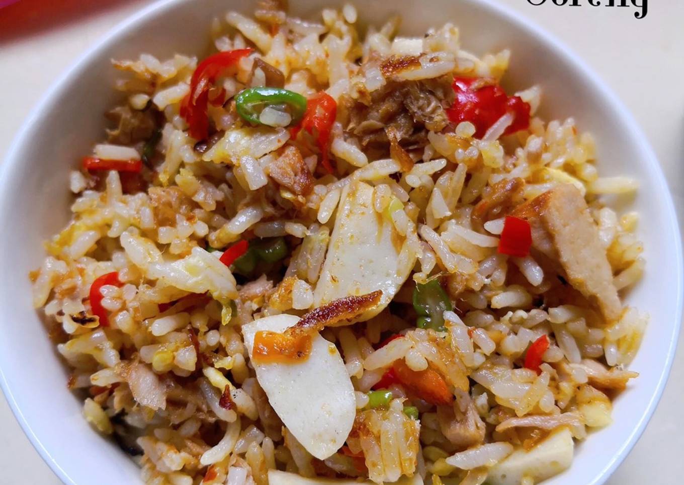 28. Nasi goreng bakso ikan