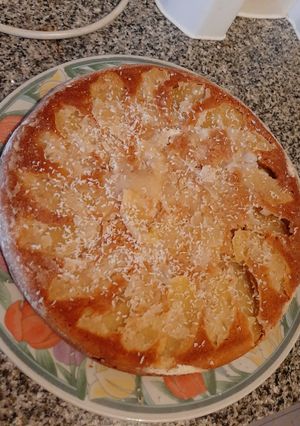 Una foto de Tarta invertida de manzana y avena