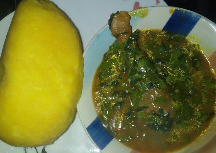 Oya soup with cocoyam flour