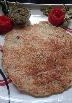 A picture of Suji uttapam.