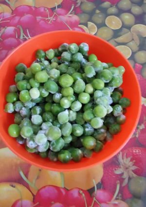 A picture of Frozen Green Peas.