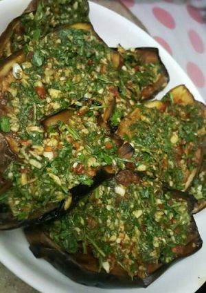 صورة لوصفة باذنجان مقلي بدقه الثوم (نوع من انواع المقبلات اللذيذة)