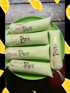 Una foto de Bolis gourmet de pay de limón