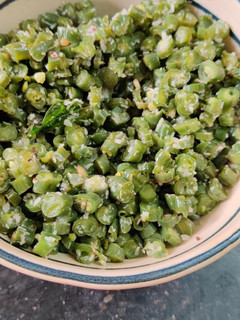 பீன்ஸ் பொரியல் (beans poriyal recipe in tamil) செய்முறை முக்கிய புகைப்படம்