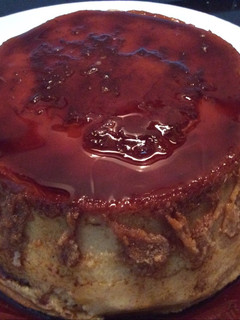 Una foto de Flan a las dos leches GM y F