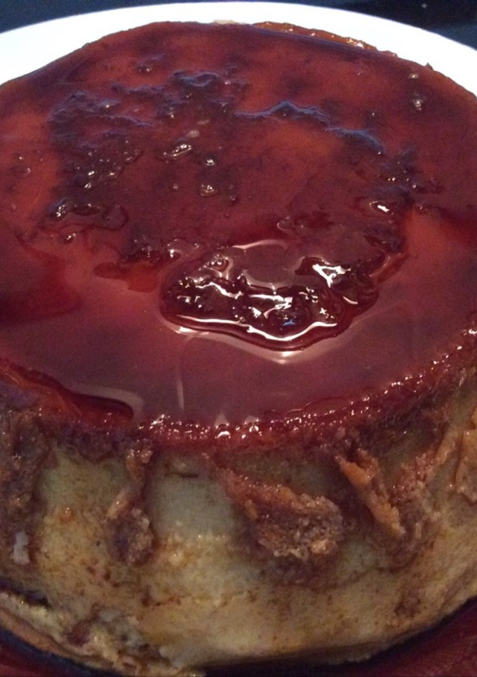 Una foto de Flan a las dos leches GM y F