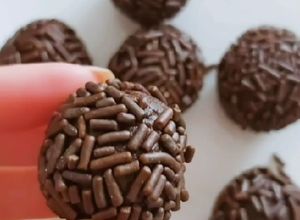 Foto de Brigadeiro de Banana 🍌💛🤎