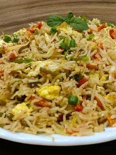 எக் ப்ரைட் ரைஸ்(egg fried rice) செய்முறை முக்கிய புகைப்படம்