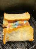 Toast isi marshmallow n coklat
