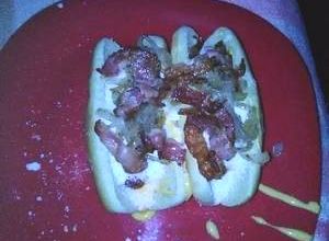 Una foto de Hot dogs panzones