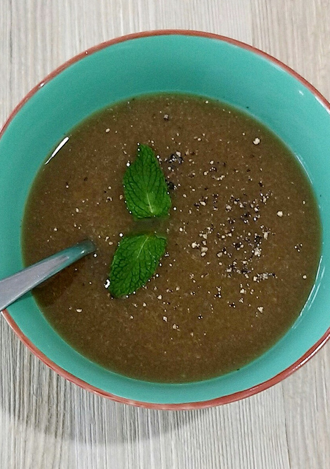 A picture of Iced Cucumber Soup.