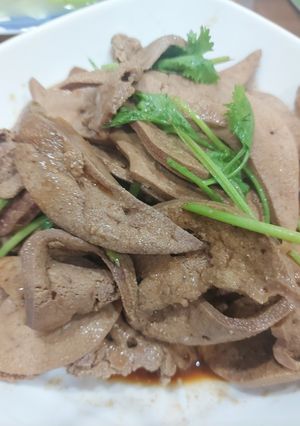 涼拌豬肝 的食譜成品照片