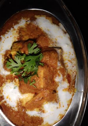 શાહી પનીર (Shahi Paneer Recipe In Gujarati) રેસીપી મુખ્ય ફોટો