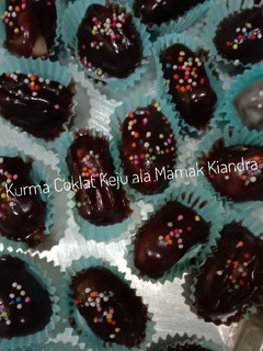 Foto resep Kurma cokelat keju pake cokelat putih