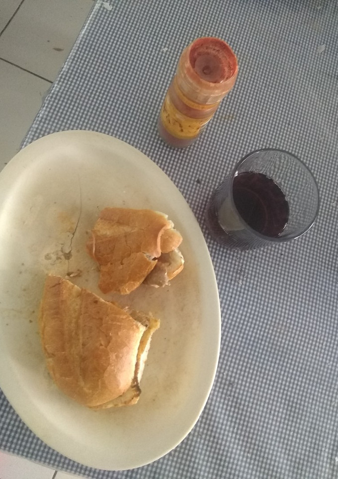 Una foto de Panini de filete de res