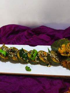 પાત્રા(patra recipe in Gujarati) રેસીપી મુખ્ય ફોટો