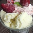 Helado cremoso de limón