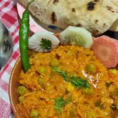 A picture of कच्ची हल्दी की सब्जी (kachi haldi ki sabzi recipe in Hindi).
