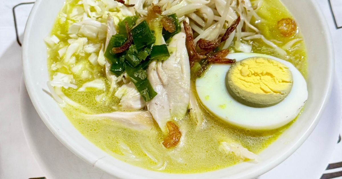 Soto Ayam Kuah Kuning