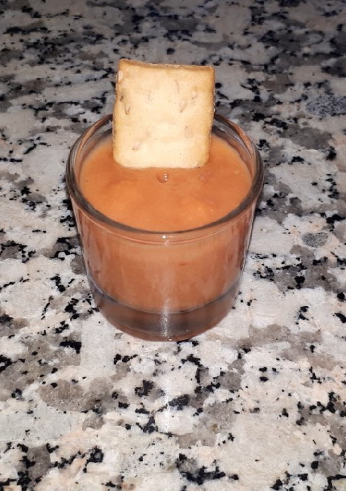 Una foto de Salmorejo de mango
