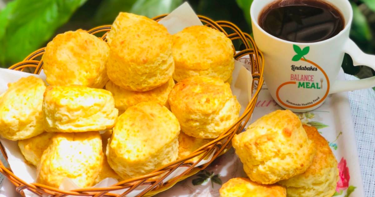 mini cheese biscuits