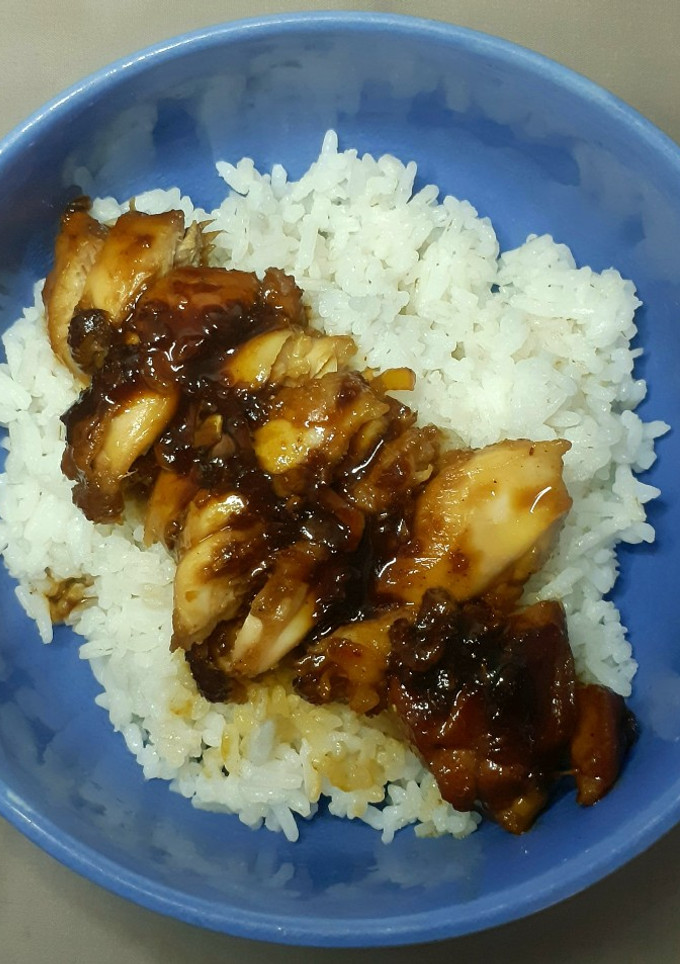 Foto resep Marinated chicken thighs with honey whitepepper sauce