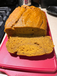 A picture of Pumpkin Bread.