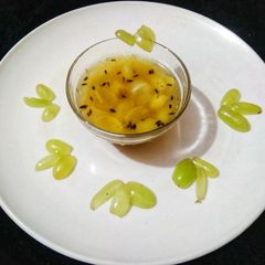 A picture of Grapes Sabzi.