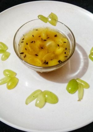 A picture of Grapes Sabzi.