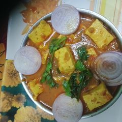 A picture of Butter Paneer Masala.