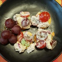 A picture of Chicken my way salad.