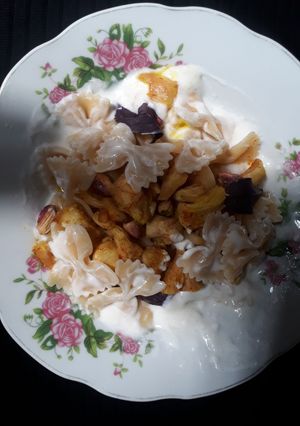 عکسی از دستور ماکارونی با ماست غذای لبنانی