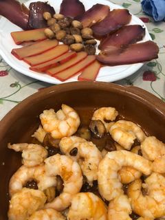 Una foto de Langostinos al ajillo