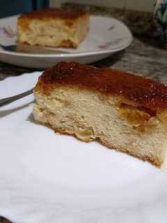 Una foto de Pudín de pan con manzana