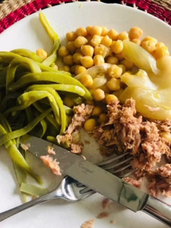 Foto de Atum com Grão de Bico e Feijão Verde