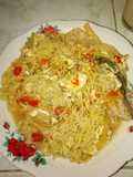 Seblak mie instan telur krupuk bawang dan rambak