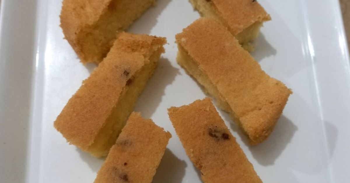 Raisens Cake 🍰🎂 Recipe by Kulsoom Bukhari - Cookpad