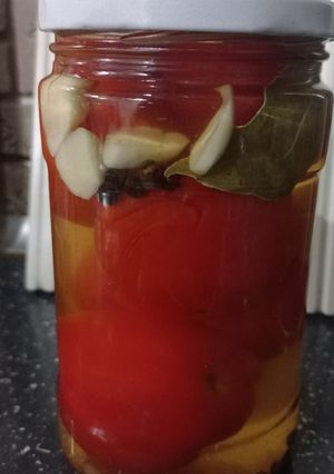 عکسی از دستور کنسرو گوجه فرنگی