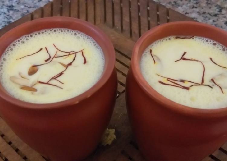 Recipe of Favorite Golden immuno kesar milk shake