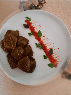 عکسی از دستور دلمه برگ مو +پیچیدن