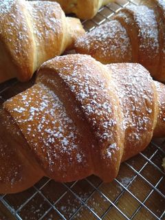 A picture of Croissant Brioche.