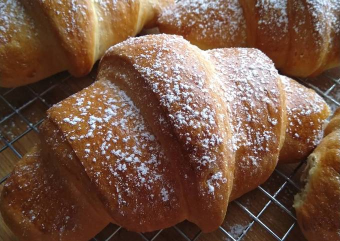 Croissant brioche