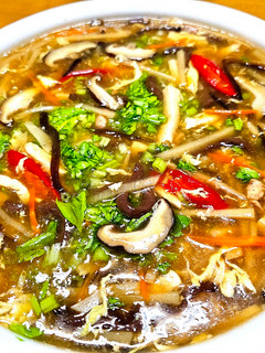 A picture of 酸辣湯.