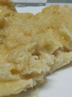 Una foto de Macarrones con bechamel de ajo y doble queso