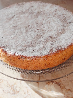Foto di Torta di mandorle e nocciole al profumo di agrumi